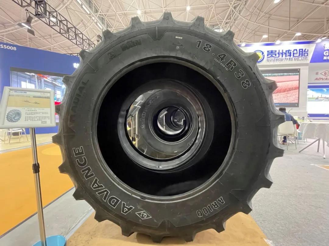 高效率農(nóng)業(yè)子午胎——AR100 高效率農(nóng)業(yè)子午胎——AR100