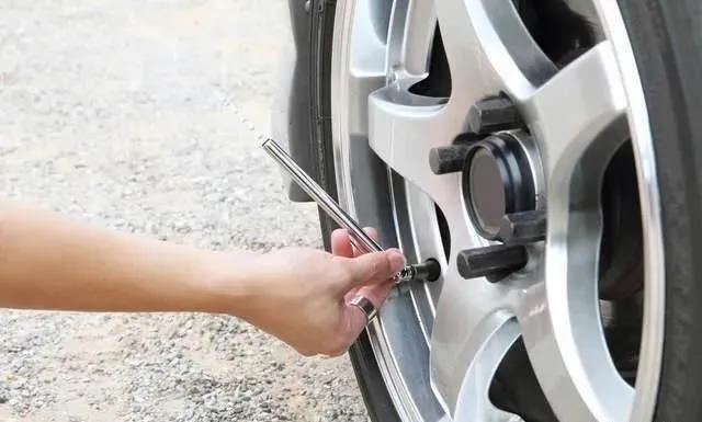 中國輪胎想要獲得長足發(fā)展，就必須改變當前低價銷售的商業(yè)模式