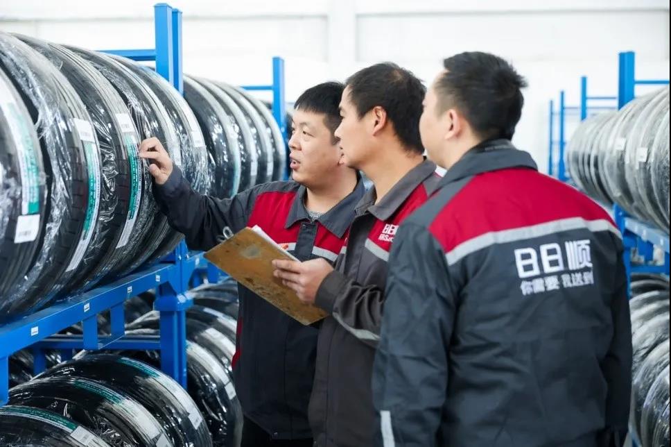 奔馳輪胎上海倉，正式啟用