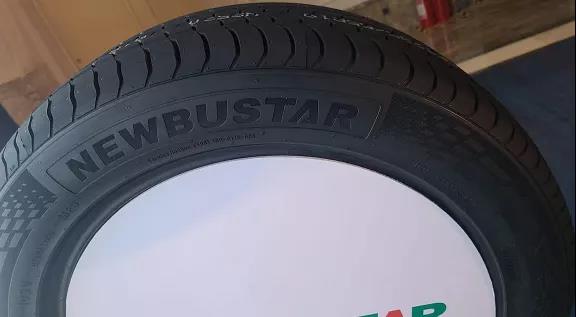 來(lái)自世界各地的300余位重要經(jīng)銷(xiāo)商、嘉賓等，參加了線上線下直播活動(dòng)