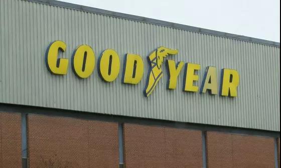 固特異正在超市試行輪胎安裝服務，顧客可以現(xiàn)買現(xiàn)裝